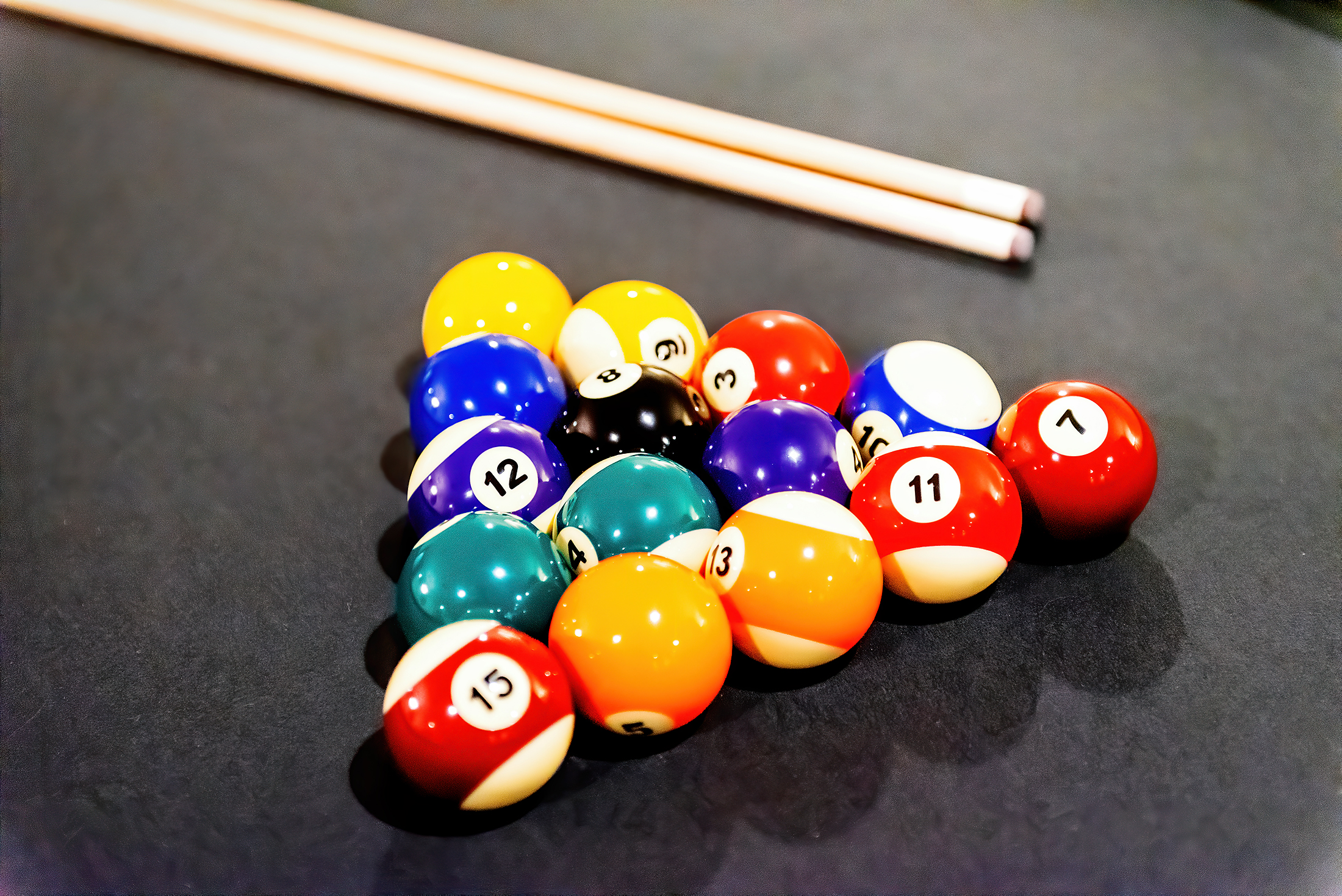 billiard balls in starting position